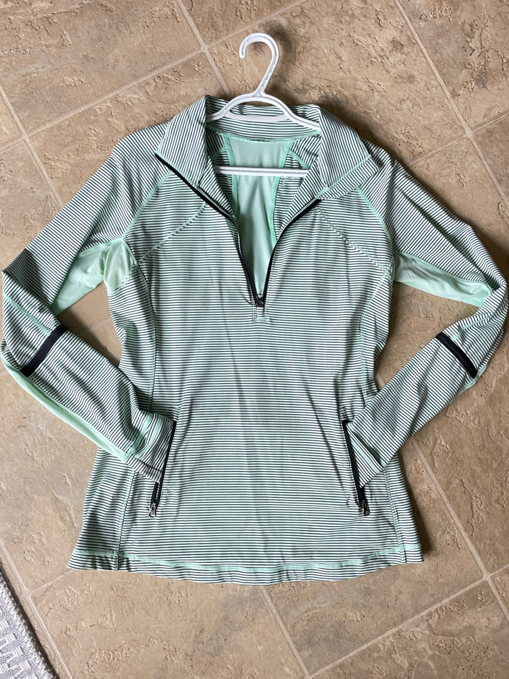 lululemon Race With Grace Β½ Zip Pullover β Mint Green & Black Stripe β Size 12